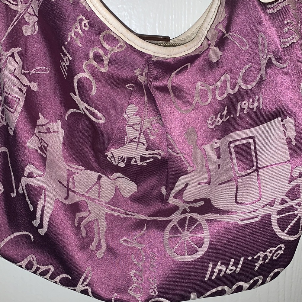 ♈️ Vintage Coach horse and carriage HOBO, bag, purse, satchel, crossbody, FREE🆑